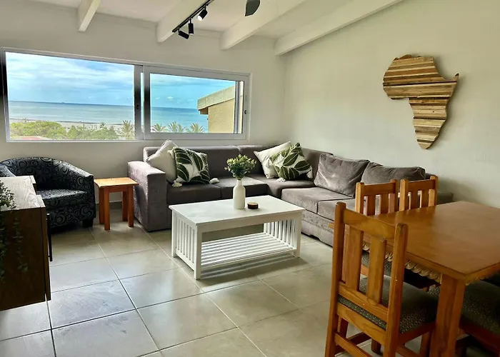 Chakas Rock Chalets 8 Seaview - Private Braai - 9 Hole Putt-Putt - Tennis